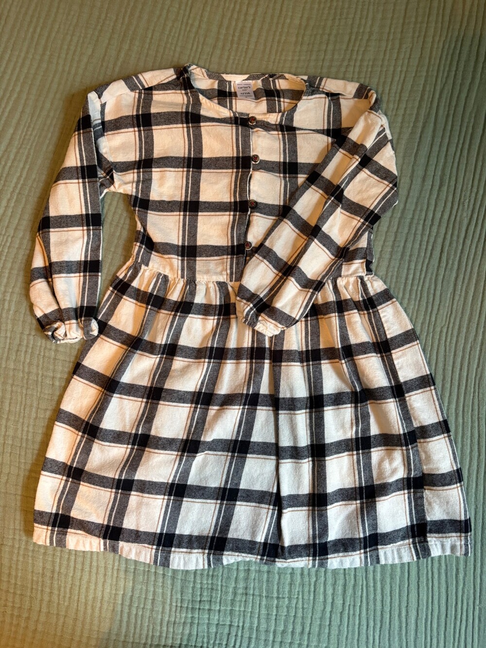 Carter's Size 7 Long Sleeve Black and Cream Plaid Dress